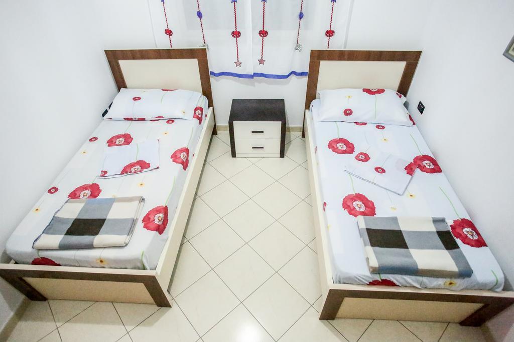 Adriatic Apartments Albania ドゥラス エクステリア 写真