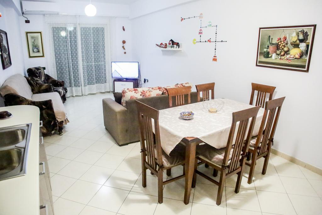 Adriatic Apartments Albania ドゥラス エクステリア 写真