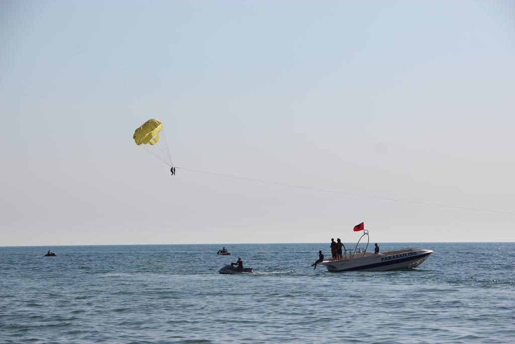 Adriatic Apartments Albania ドゥラス エクステリア 写真